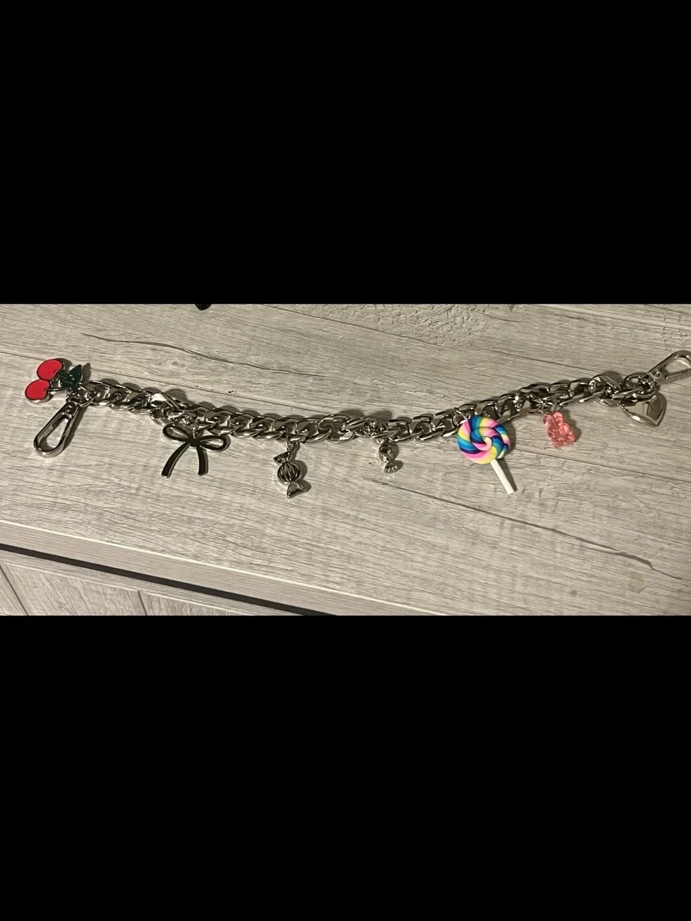 Madden Girl Hand bag chain brand new